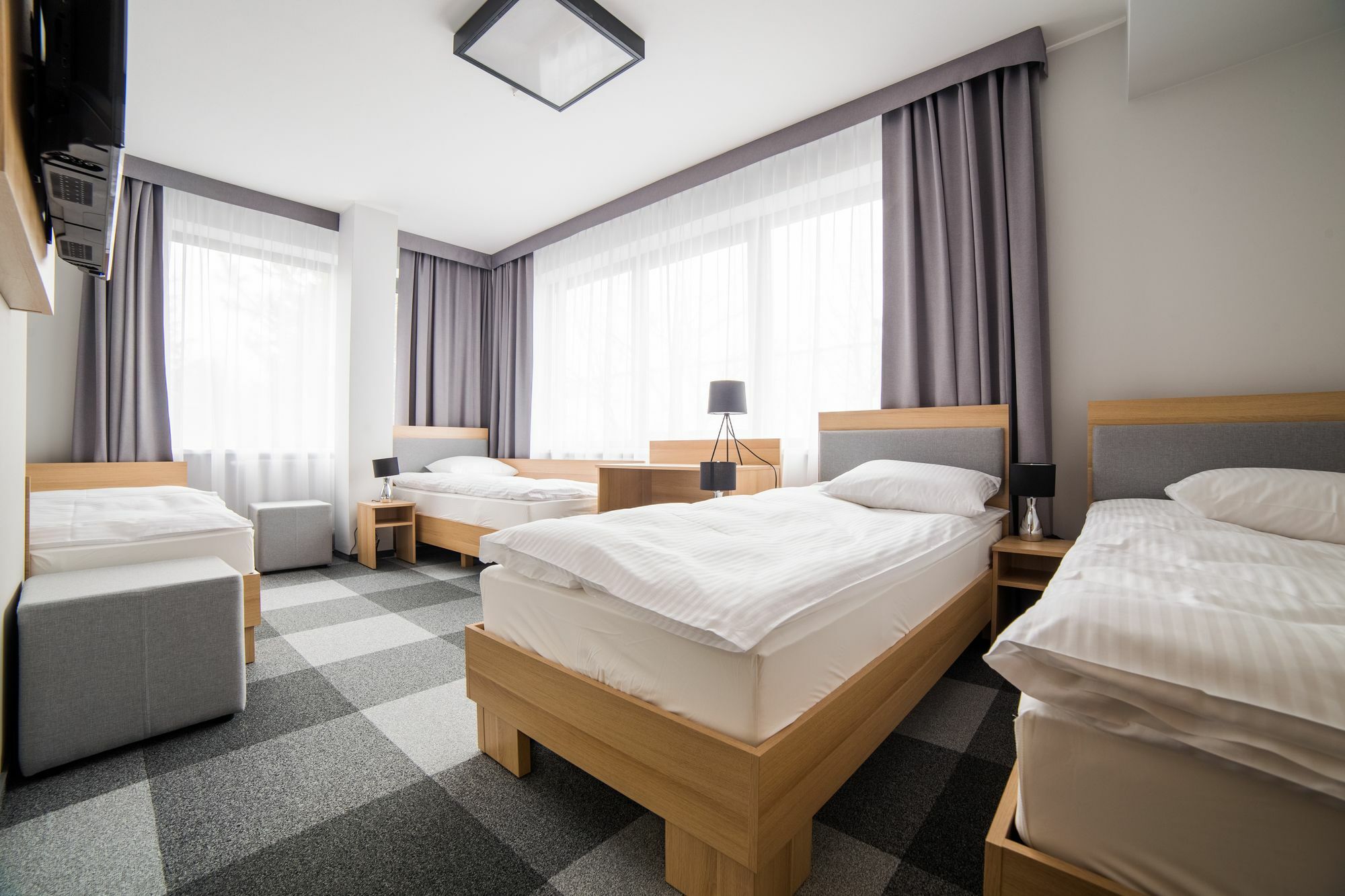 Waw Hotel Airport Okecie Warsaw Ngoại thất bức ảnh