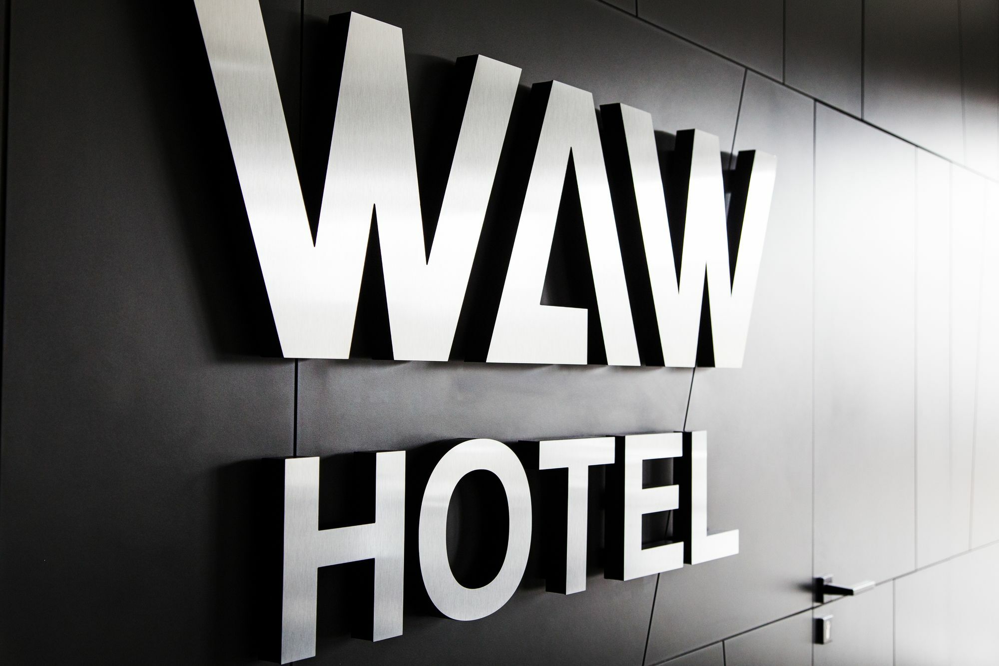 Waw Hotel Airport Okecie Warsaw Ngoại thất bức ảnh